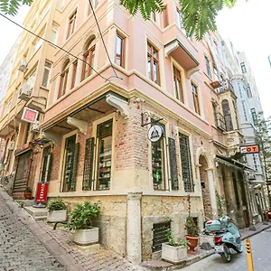 No 8 Galata Appartement