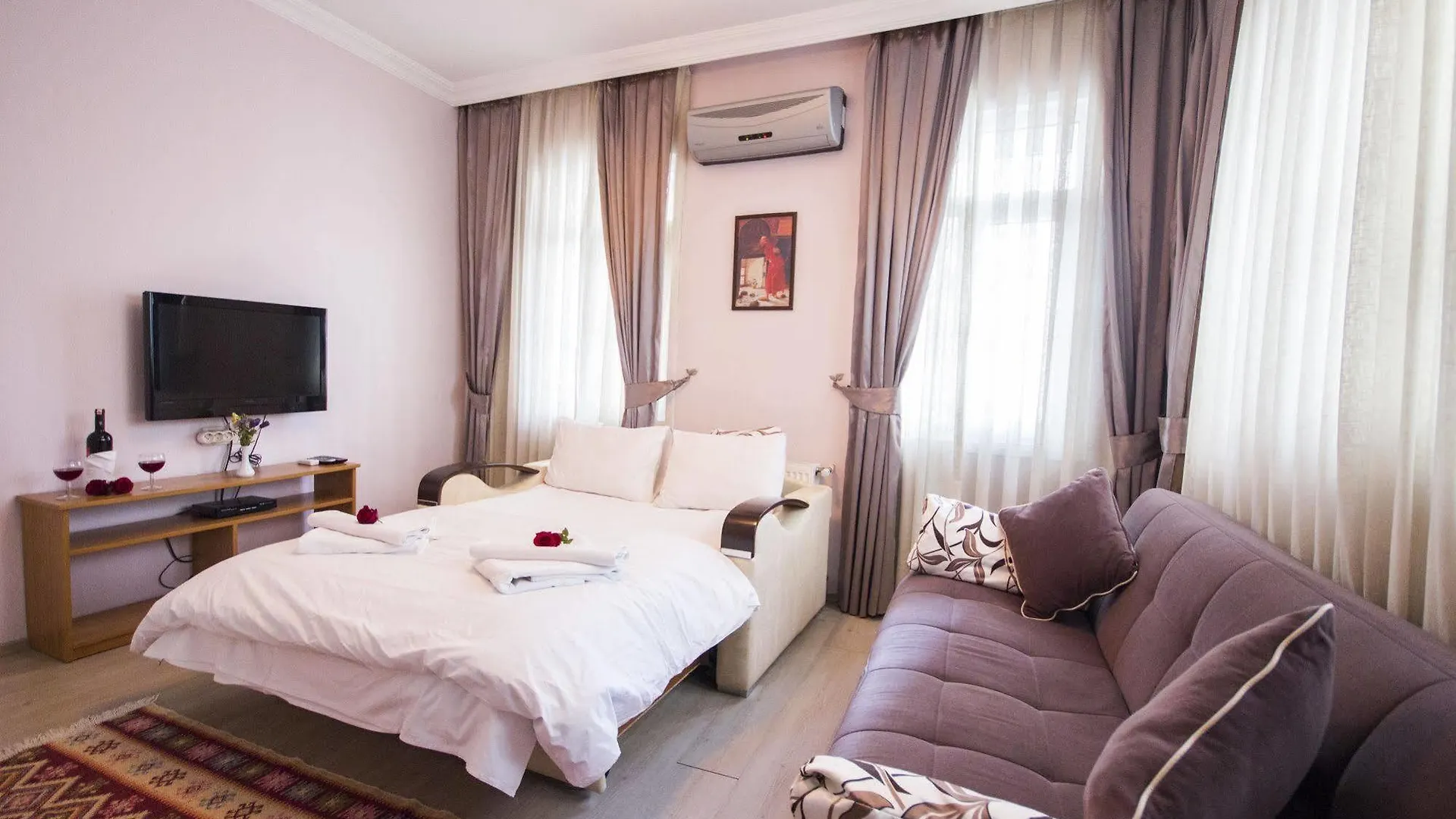 Feyza Apart Istanbul Turkey